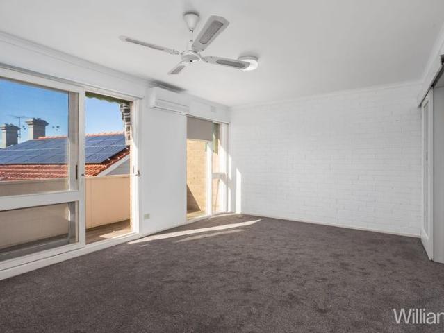 Townhouse for rent in Camerons Creek, Victoria