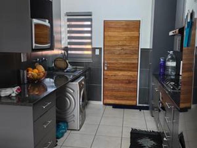 Townhouse for sale in Ekurhuleni, Gauteng
