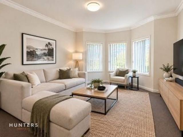 Townhouse for rent in Sydney, New South Wales