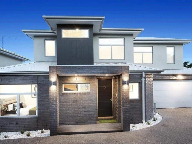 Townhouse for rent in Camerons Creek, Victoria