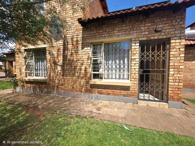 Townhouse for sale in Boksburg, City of Ekurhuleni Metropolitan Municipality