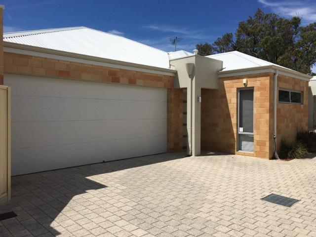 Duplex for rent in Stirling, Western Australia