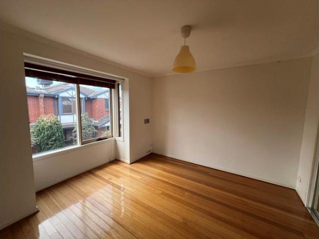 Townhouse for rent in Camerons Creek, Victoria