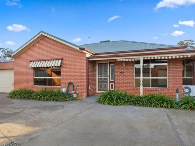 House for rent in Golden Square, Bendigo