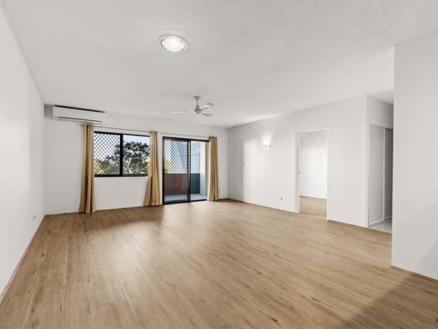 Apartment for rent in Toowong, Greater Brisbane