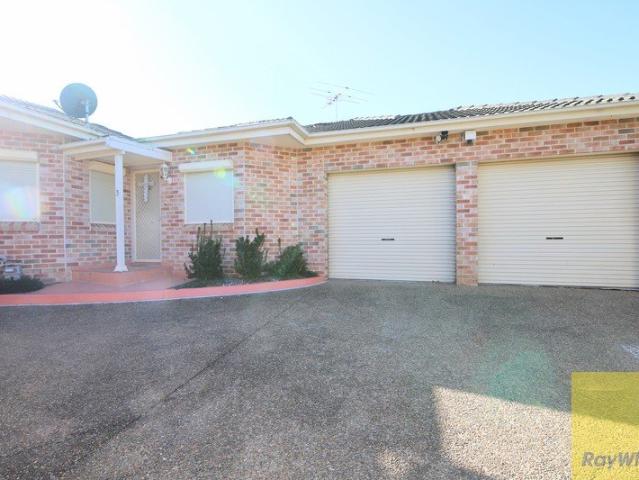 Villa for rent in Sydney, New South Wales