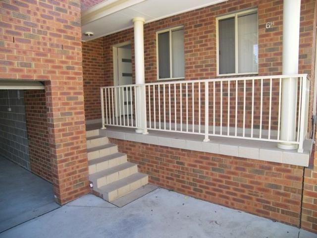 Villa for rent in Wollongong West, New South Wales