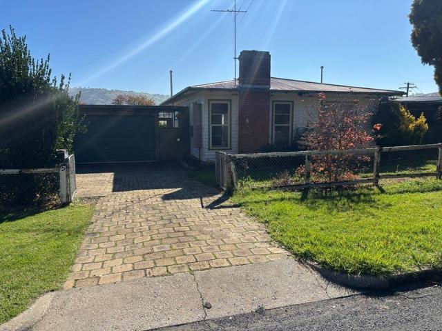 House for rent in Tallangatta, Victoria