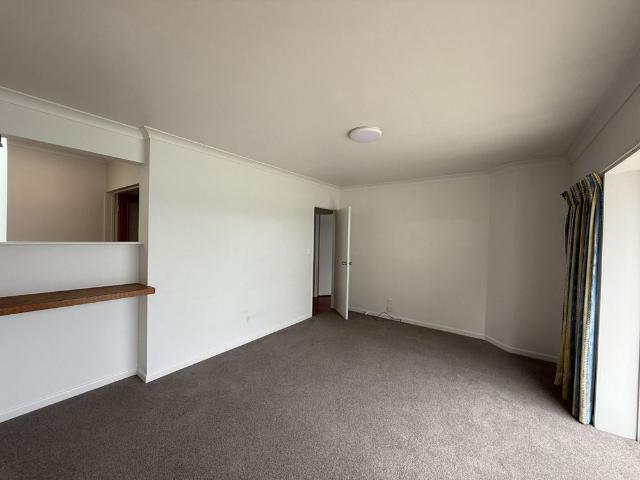 Apartment for rent in Whangaparaoa, Oroua County