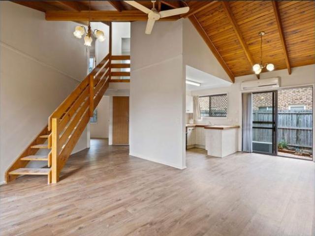 Townhouse for rent in Toombul, Queensland