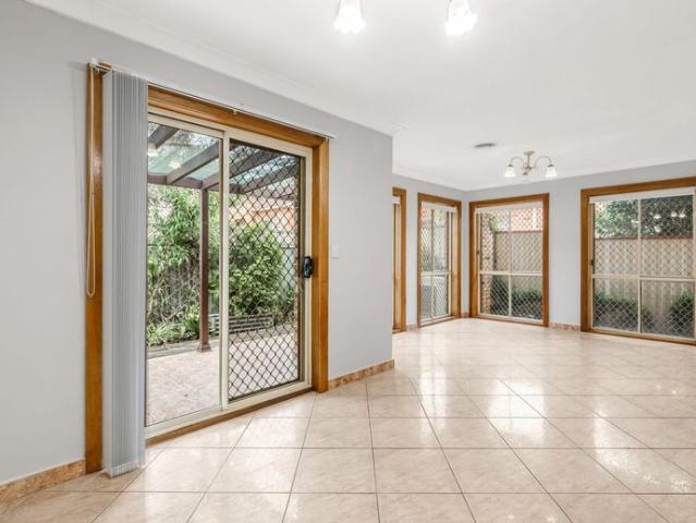 Townhouse for rent in Sydney, New South Wales