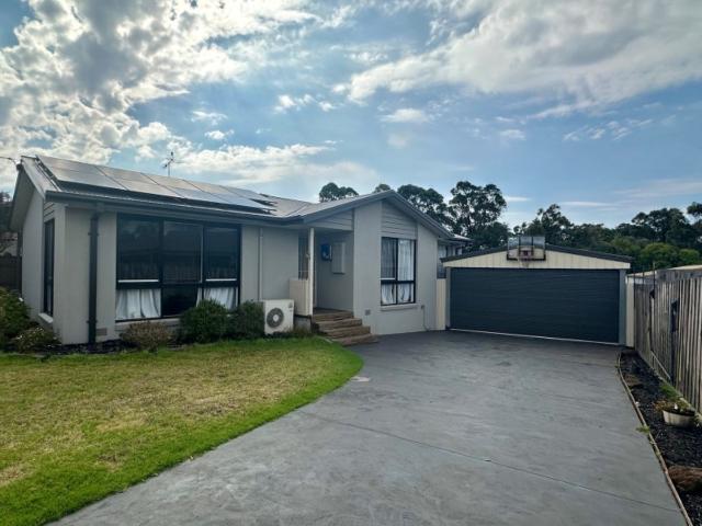 House for rent in Newborough, Victoria