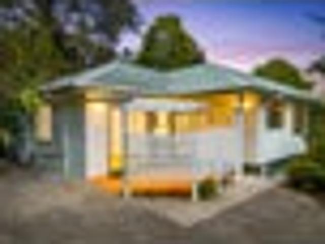House for sale in Oratia, Oroua County