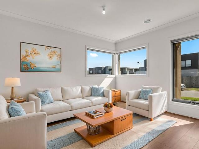 House for rent in St Germain Estate, Melbourne