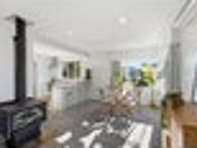 House for sale in Chaslands, Canterbury