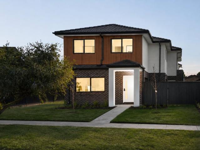 Townhouse for sale in Camerons Creek, Victoria