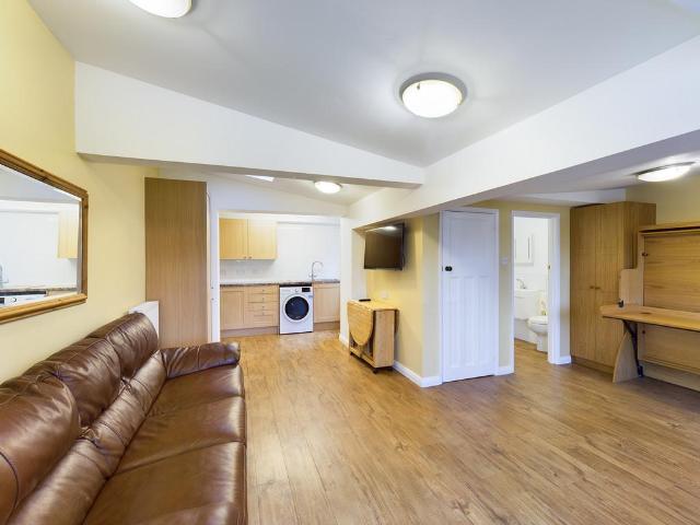 Apartment for rent in Northgate, Crawley