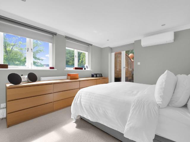 House for rent in Limehouse, Greater London