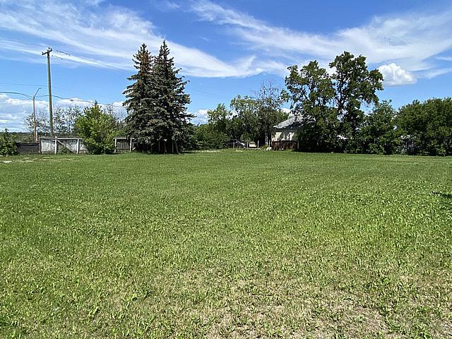 Land for sale in Gibbons, Alberta