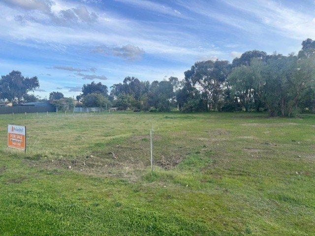Land for sale in Inglewood, Victoria