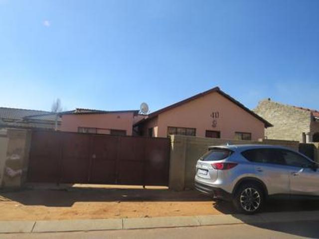 House for sale in Kagiso