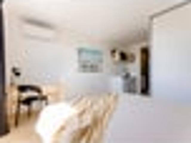 Townhouse for rent in Three Kings, Oroua County
