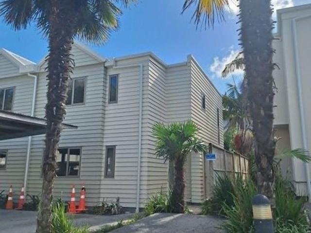 House for rent in Three Kings