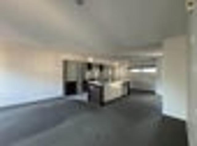 Townhouse for rent in Three Kings