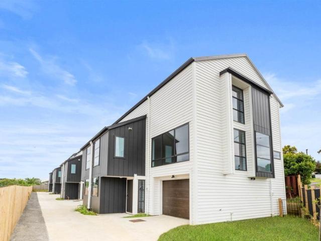 House for rent in Three Kings, Oroua County