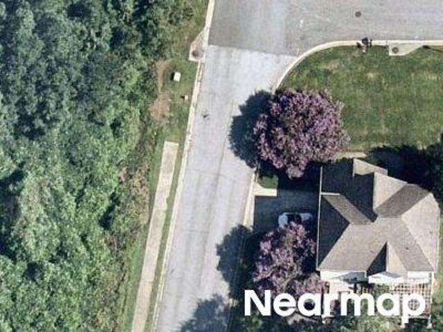 House for sale in Camelot Club, Atlanta