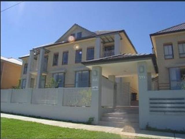 Townhouse for rent in Sydney, New South Wales