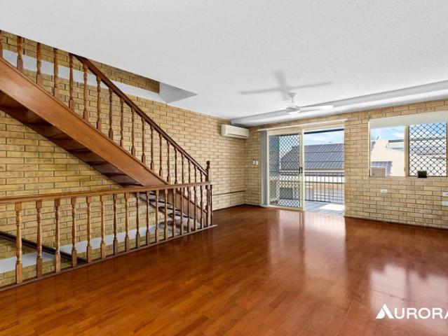 Townhouse for rent in Toombul, Queensland