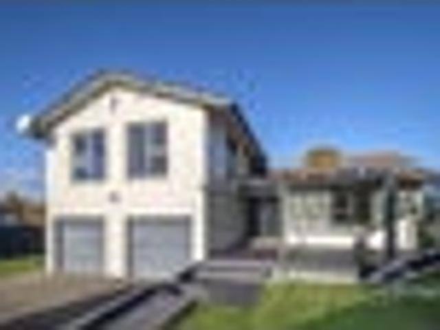 House for sale in Chaslands, Canterbury