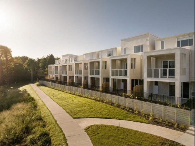 Townhouse for rent in Toombul, Queensland