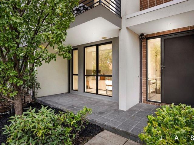 Townhouse for sale in Camerons Creek, Victoria