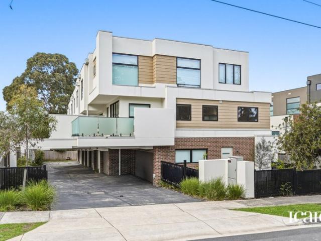 Apartment for sale in Wantirna, Melbourne