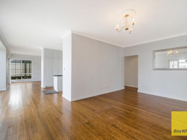 House for rent in Seville Grove, Western Australia