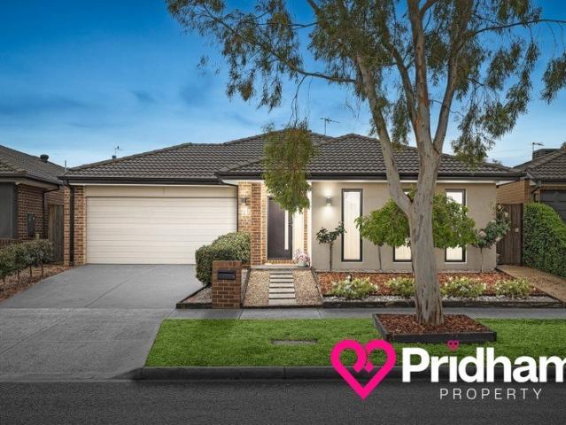 House for sale in Hazelcroft Estate, Melbourne