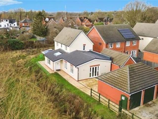 House for sale in Reading