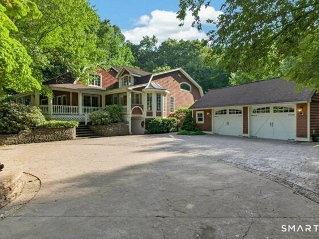 House for sale in Glastonbury, Connecticut