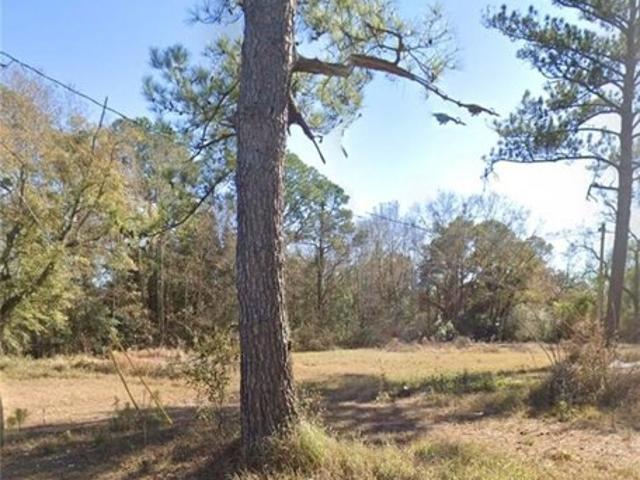Land for sale in Mobile