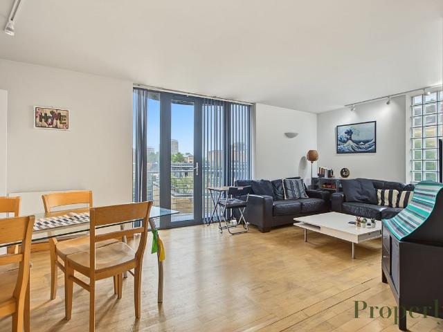 Apartment for rent in Bermondsey Village, Greater London