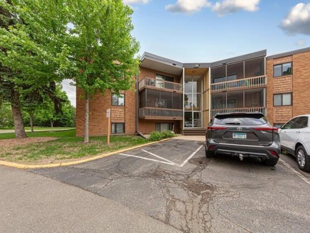Condo for sale in Mound