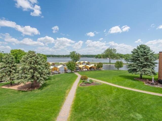 Condo for sale in Mound