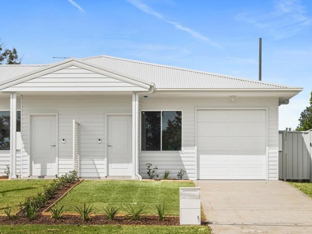 Villa for sale in Manchester Square, New South Wales