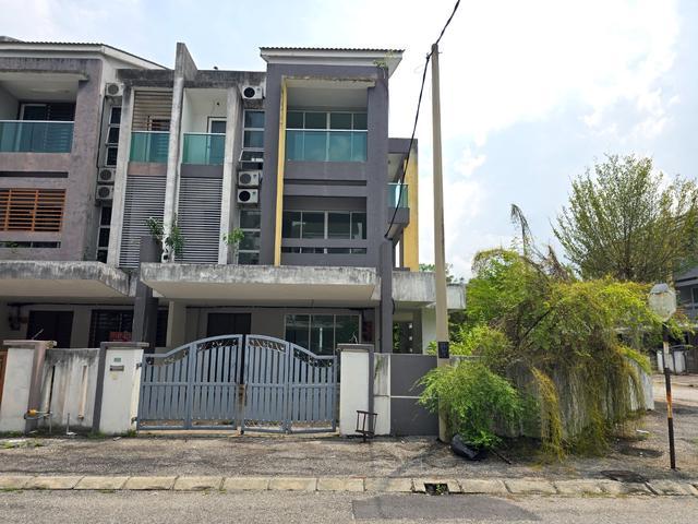 Terraced House for sale in Perak, Kampar