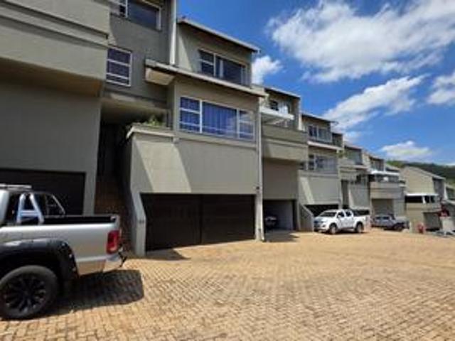 Townhouse for sale in Waterkloof, Gauteng