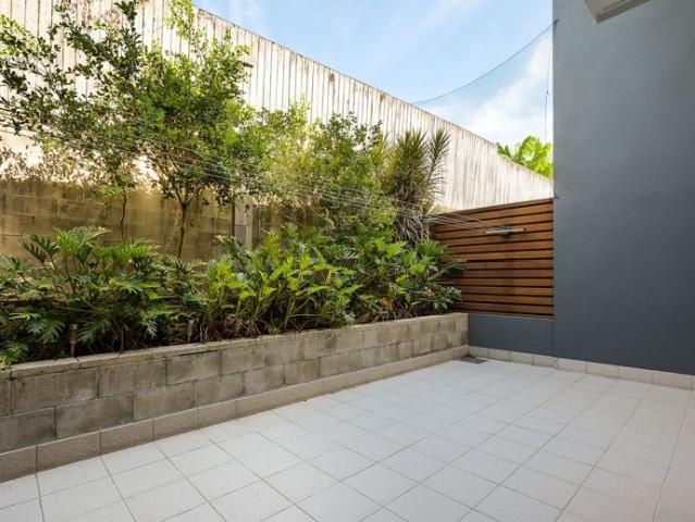 Townhouse for rent in Toombul, Queensland