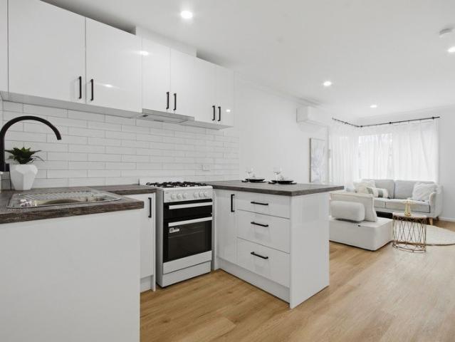 Flat for sale in Morwell, Victoria