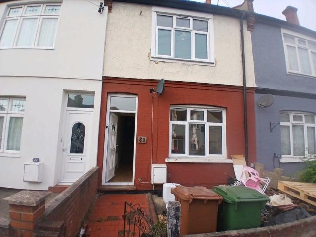 House for rent in London Borough of Sutton, Greater London